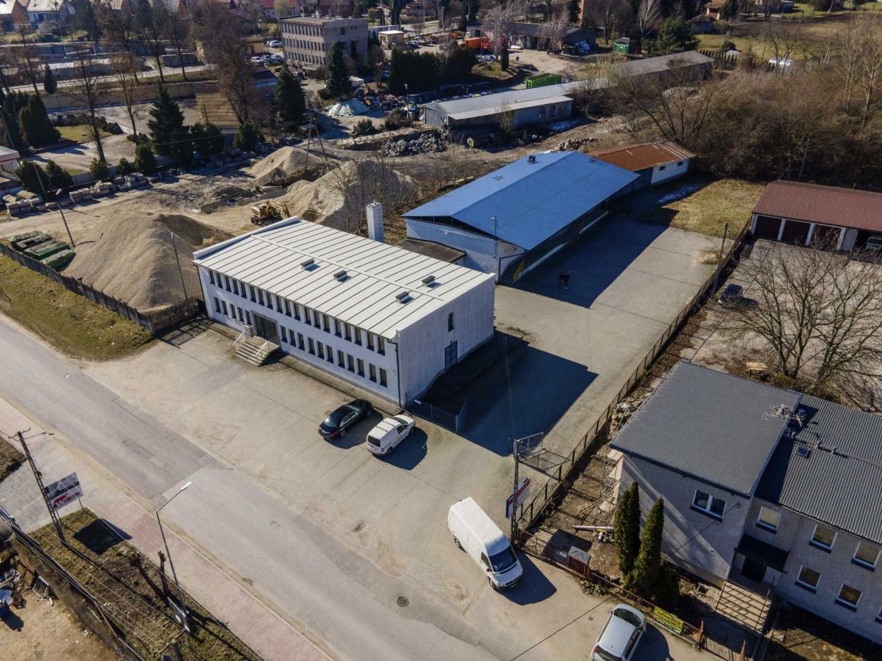 Hala/magazyn Kazimierza Wielka, ul. Przemysłowa. Zdjęcie 4