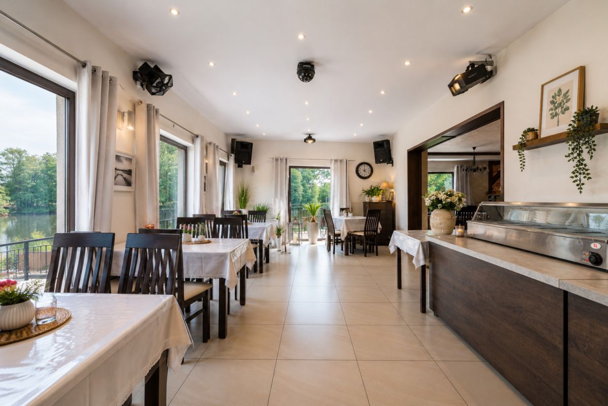 Lokal Jantar. Zdjęcie 5