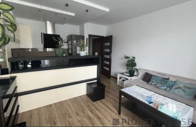 Mieszkanie 3-pokojowe Warszawa Bemowo, ul. Dywizjonu 303. Zdjęcie 1