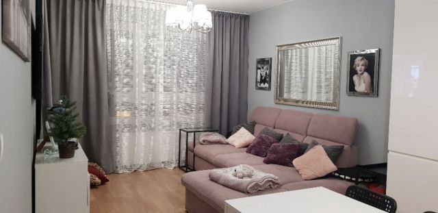 Mieszkanie 3-pokojowe Pruszków Centrum. Zdjęcie 1