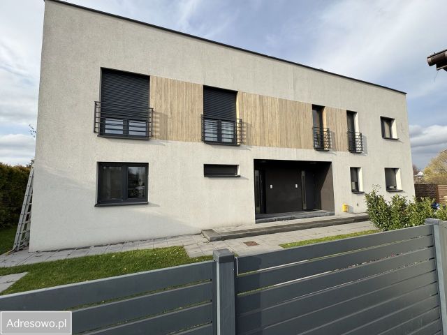 bliźniak, 6 pokoi Chudów, ul. Dworcowa. Zdjęcie 1