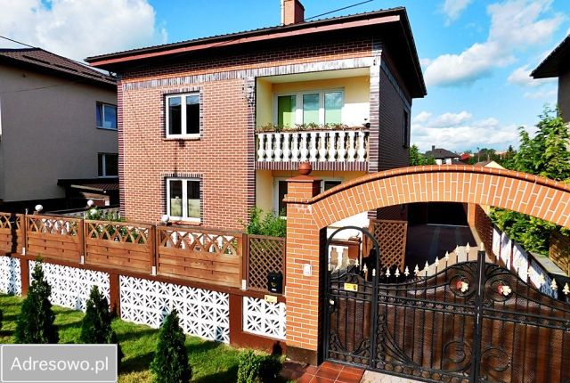 dom wolnostojący, 6 pokoi Suwałki, ul. Powstańców Wielkopolskich. Zdjęcie 1