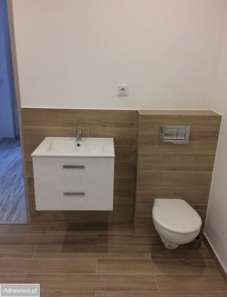 Mieszkanie 5-pokojowe Świdnica, ul. Spacerowa. Zdjęcie 2