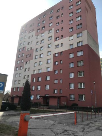 Mieszkanie 3-pokojowe Skarżysko-Kamienna, ul. Żeromskiego. Zdjęcie 1