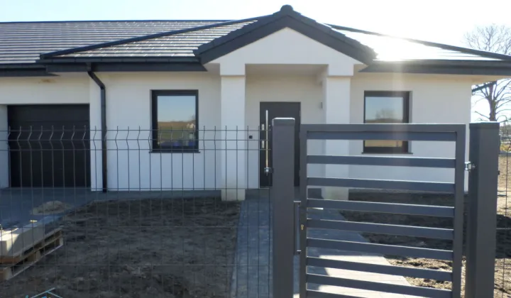 bliźniak, 4 pokoje Borzytuchom