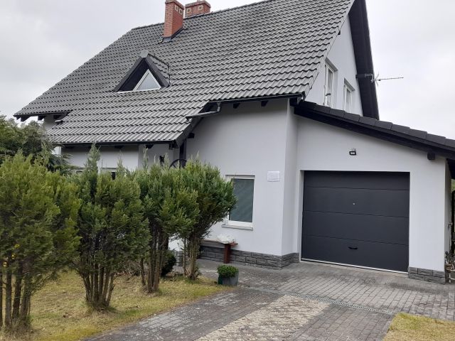 dom wolnostojący, 5 pokoi Lizaki. Zdjęcie 1