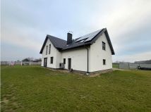 dom wolnostojący, 5 pokoi Karwacz