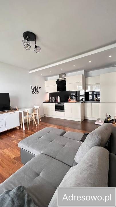 Mieszkanie 3-pokojowe Warszawa Gocław, ul. Jugosłowiańska