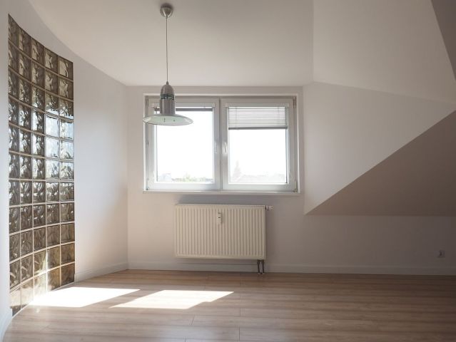 Mieszkanie 3-pokojowe Wrocław Wojszyce, ul. Oboźna. Zdjęcie 3