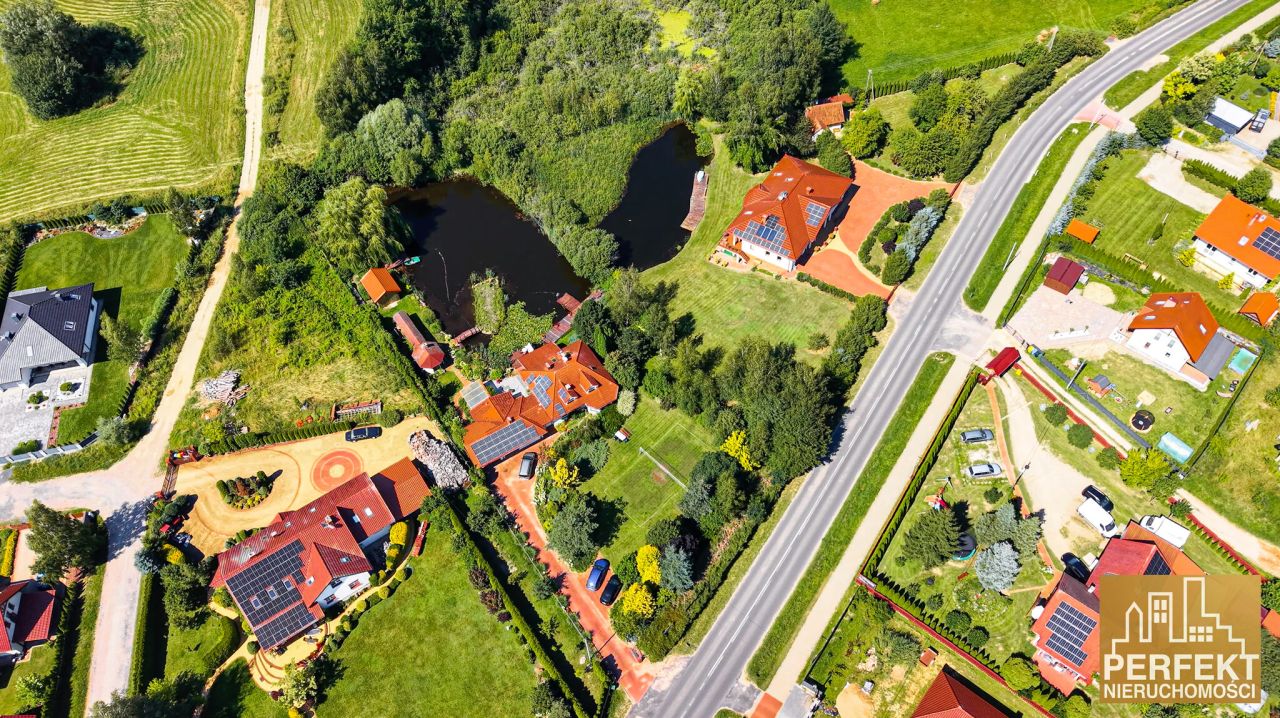 dom wolnostojący, 5 pokoi Różnowo. Zdjęcie 5