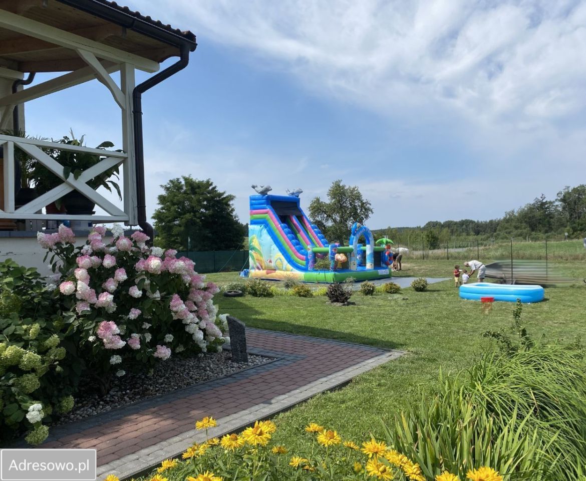 dom szeregowy, 7 pokoi Stare Kiełbonki. Zdjęcie 16