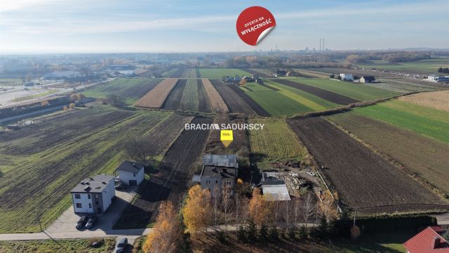 dom wolnostojący, 9 pokoi Kraków Nowa Huta, ul. Narcyza Wiatra. Zdjęcie 1