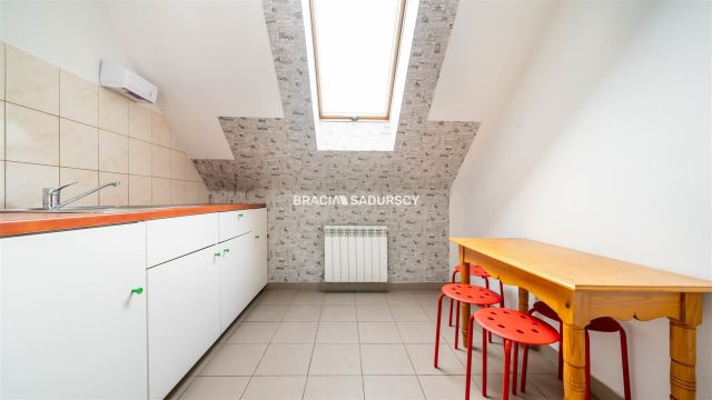 dom wolnostojący, 5 pokoi Węgrzce Wielkie. Zdjęcie 8