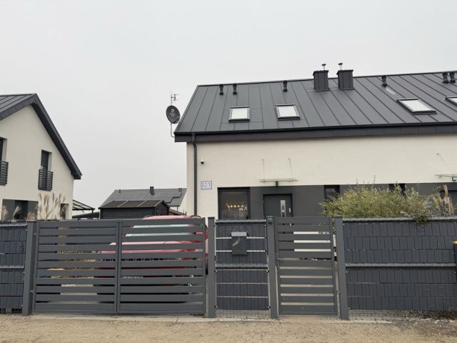 bliźniak Bolechówko. Zdjęcie 1