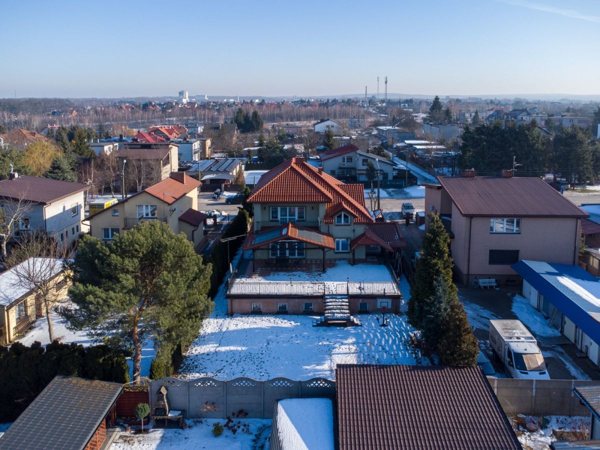 dom wolnostojący, 5 pokoi Zgierz, ul. Adolfa Dygasińskiego. Zdjęcie 15