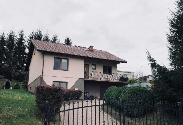 dom wolnostojący, 6 pokoi Hrubieszów, ul. Ceglana. Zdjęcie 1