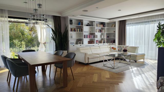 dom wolnostojący, 6 pokoi Jakubowice Konińskie. Zdjęcie 1