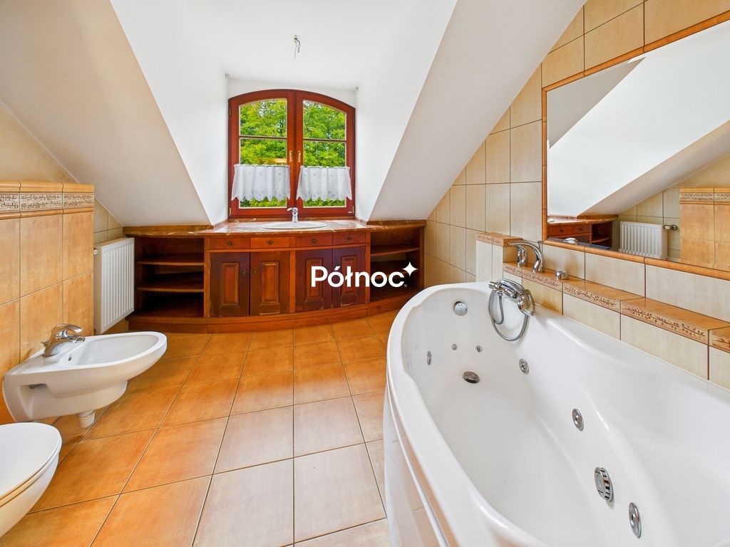 dom wolnostojący, 8 pokoi Baranów Sandomierski, ul. Podzamcze. Zdjęcie 29