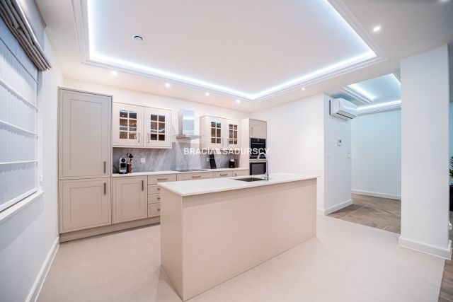 Mieszkanie 3-pokojowe Żywiec, rynek Rynek. Zdjęcie 4