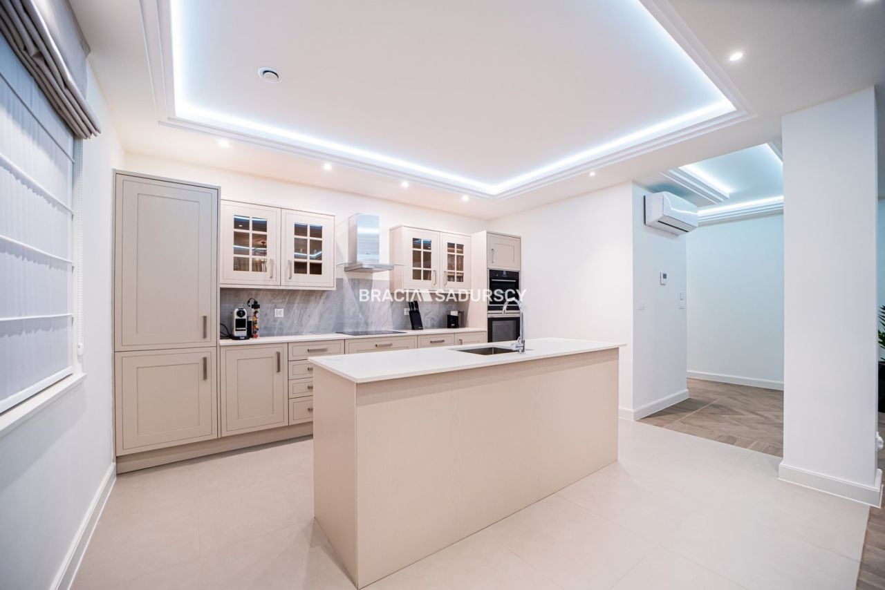 Mieszkanie 3-pokojowe Żywiec, rynek Rynek. Zdjęcie 4