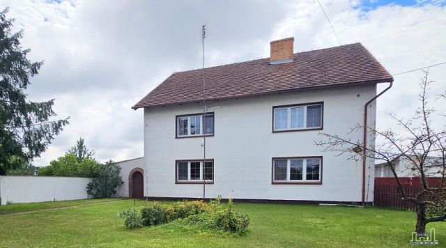 dom wolnostojący, 7 pokoi Wojciechowo. Zdjęcie 1