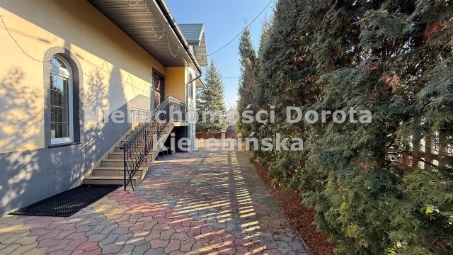 dom wolnostojący, 5 pokoi Tomaszów Mazowiecki Ludwików. Zdjęcie 13