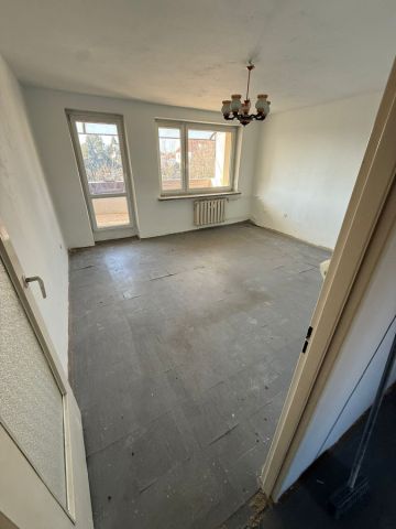 Mieszkanie 3-pokojowe Głubczyce. Zdjęcie 1