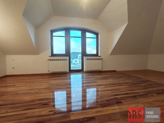 dom wolnostojący, 5 pokoi Budy Słodkowskie. Zdjęcie 10