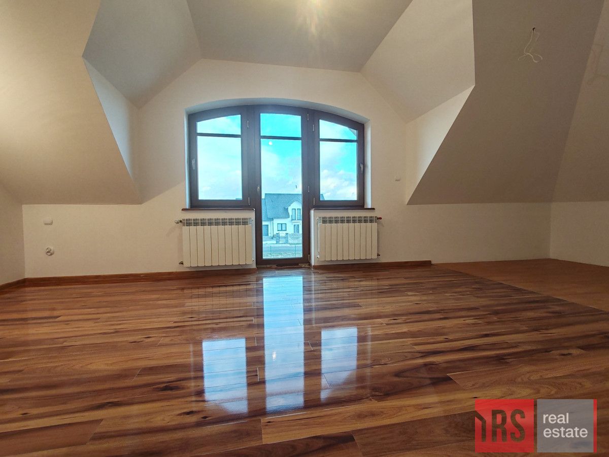 dom wolnostojący, 5 pokoi Budy Słodkowskie. Zdjęcie 10