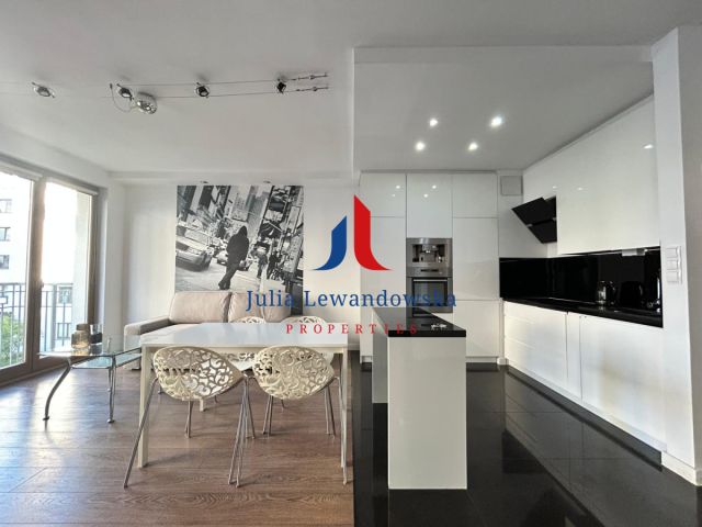 Mieszkanie 2-pokojowe Gdańsk Wrzeszcz, ul. Antoniego Słonimskiego. Zdjęcie 3