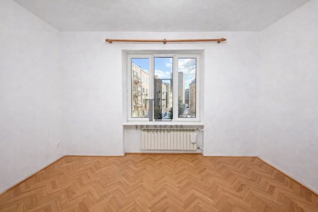 Mieszkanie 3-pokojowe Warszawa Mokotów, ul. Czerniakowska. Zdjęcie 2