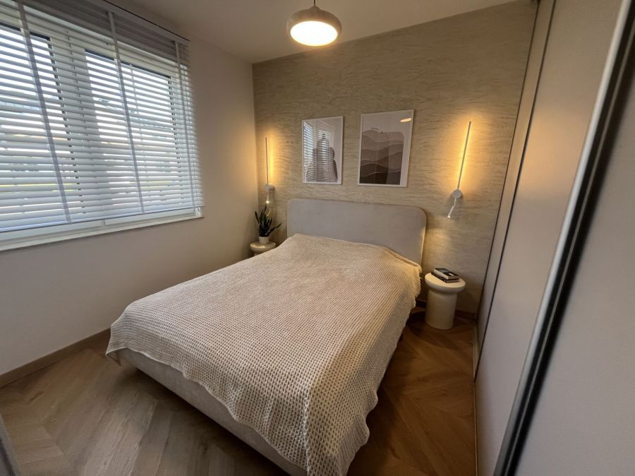 Mieszkanie 4-pokojowe Pogórze, ul. Katalońska. Zdjęcie 3