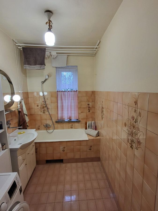 gospodarstwo, 6 pokoi Wszeliwy. Zdjęcie 17
