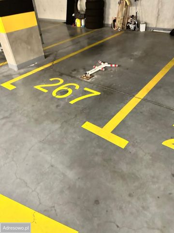 Garaż/miejsce parkingowe Warszawa Wilanów, al. Rzeczypospolitej. Zdjęcie 1