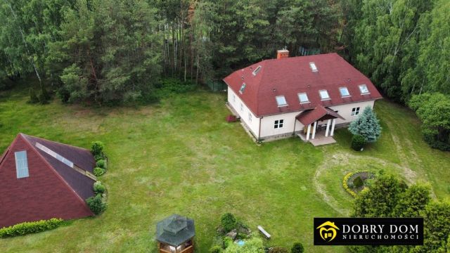 dom wolnostojący, 11 pokoi Kaniuki. Zdjęcie 1