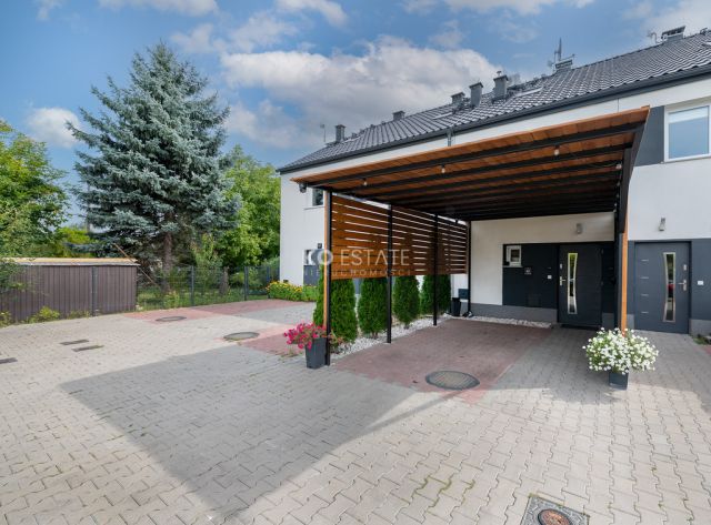 dom szeregowy, 4 pokoje Krępice, ul. Szkolna. Zdjęcie 16