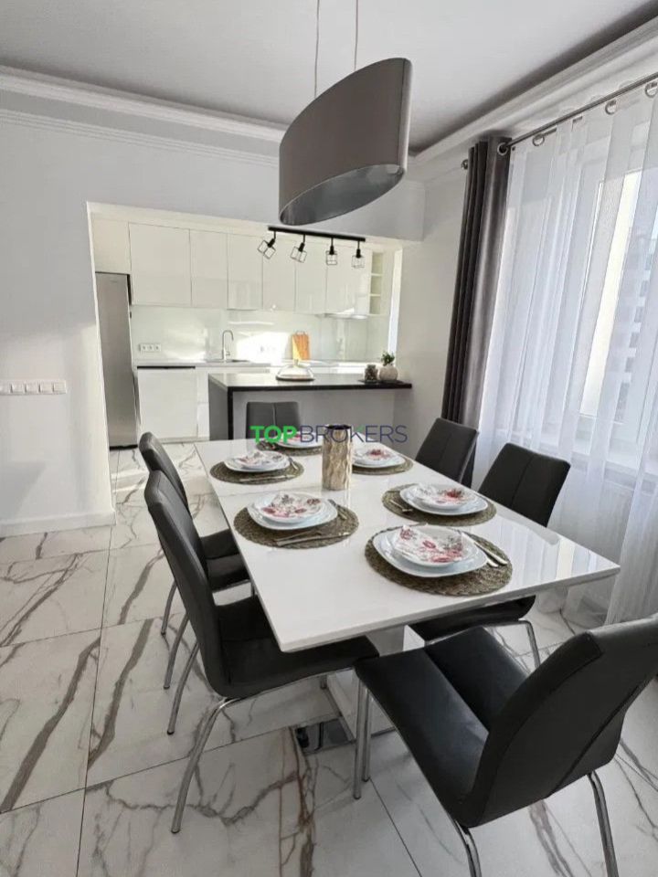 Mieszkanie 4-pokojowe Warszawa Włochy, ul. Aleje Jerozolimskie. Zdjęcie 3