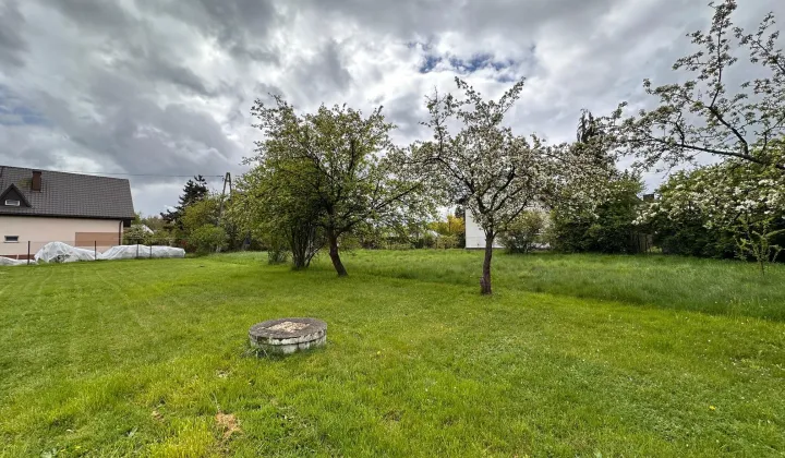 Działka budowlana Kraków Kostrze, ul. Bobrowa