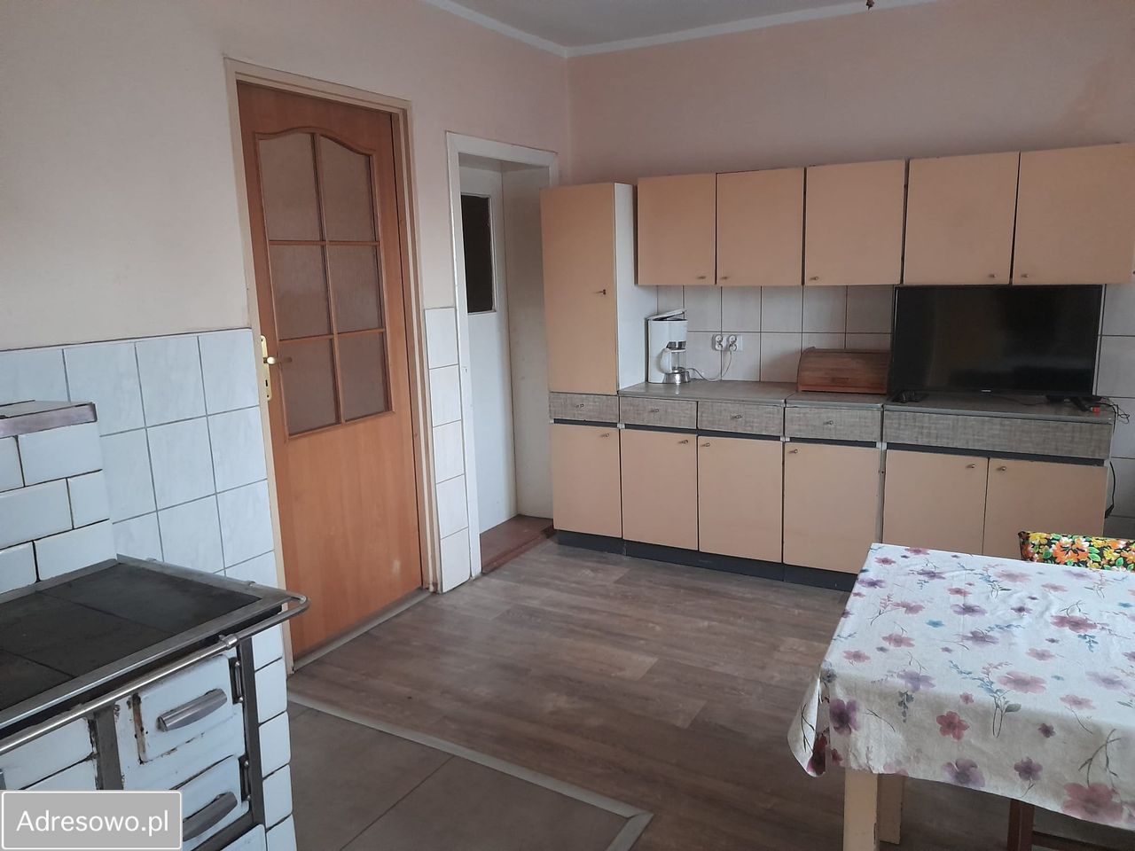 dom wolnostojący, 3 pokoje Zawiść. Zdjęcie 9