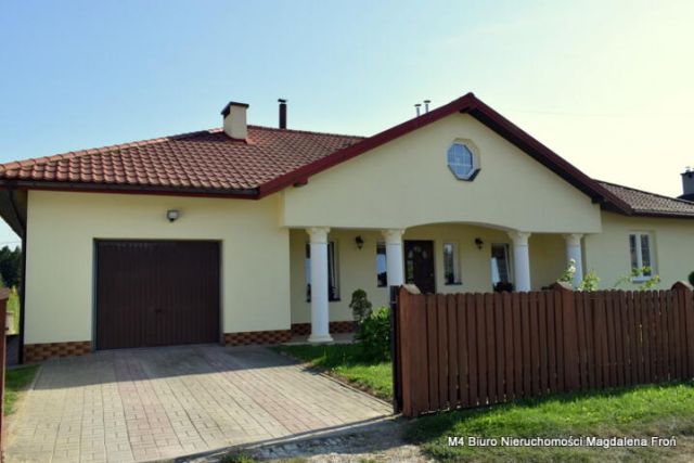 dom wolnostojący, 4 pokoje Stara Wieś. Zdjęcie 1