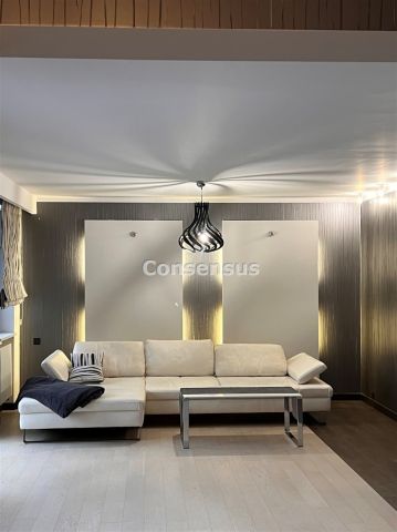 Mieszkanie 3-pokojowe Katowice Ligota. Zdjęcie 2