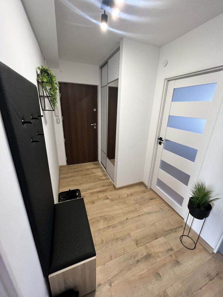 Mieszkanie 3-pokojowe Krosno, ul. Bohaterów Westerplatte. Zdjęcie 2