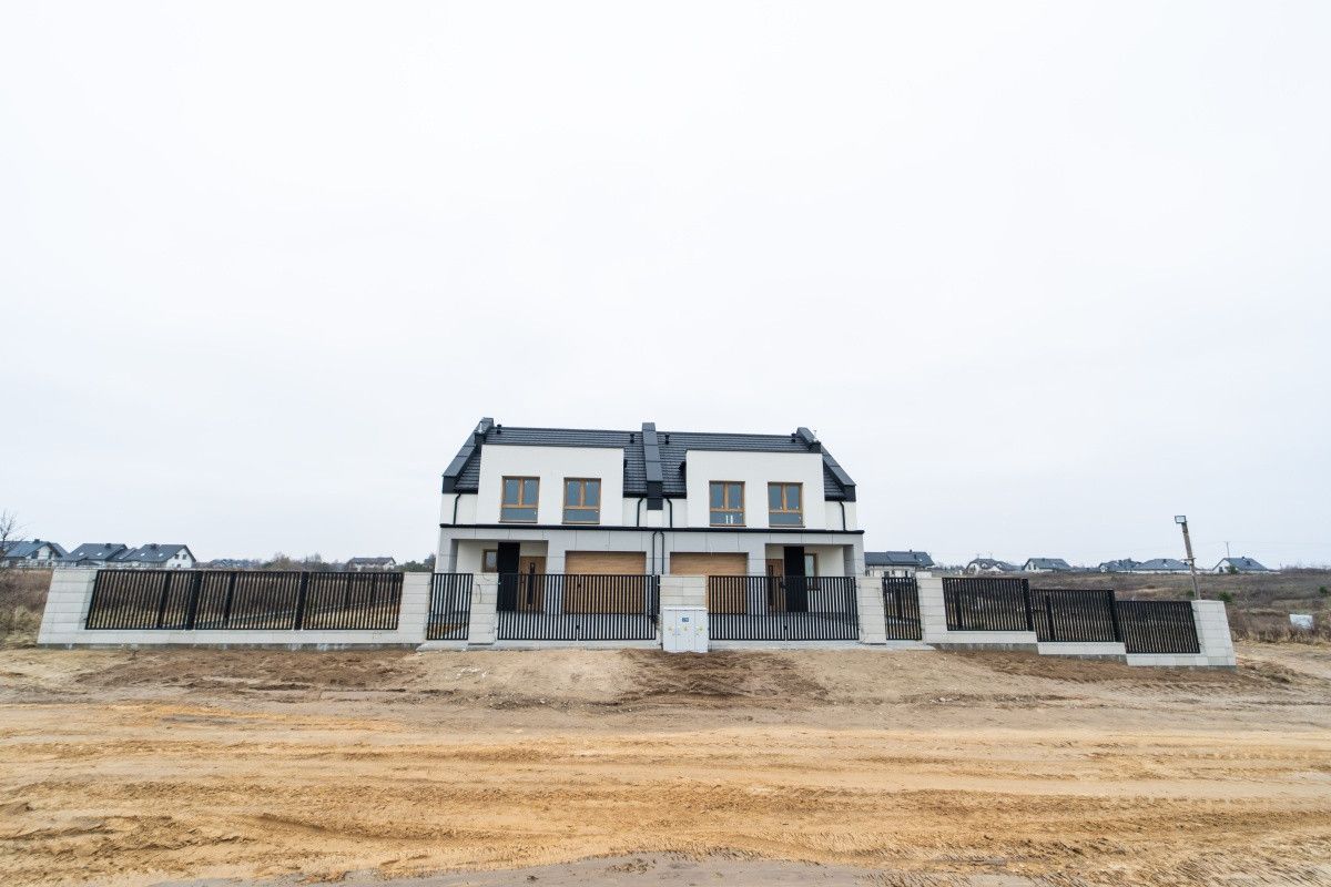 bliźniak, 5 pokoi Rybienko Stare, ul. Bajkowa. Zdjęcie 5