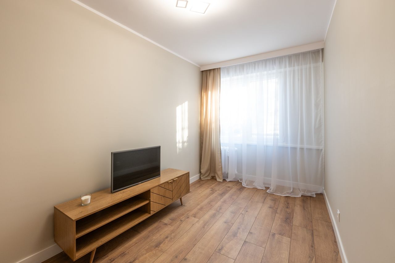 Mieszkanie 4-pokojowe Białystok, ul. Bohaterów Monte Cassino. Zdjęcie 2