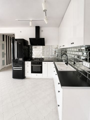 Mieszkanie 3-pokojowe Tomaszów Lubelski, ul. Starozamojska. Zdjęcie 12