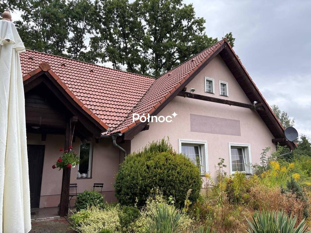dom wolnostojący, 2 pokoje Świerzawa, ul. Mickiewicza. Zdjęcie 1