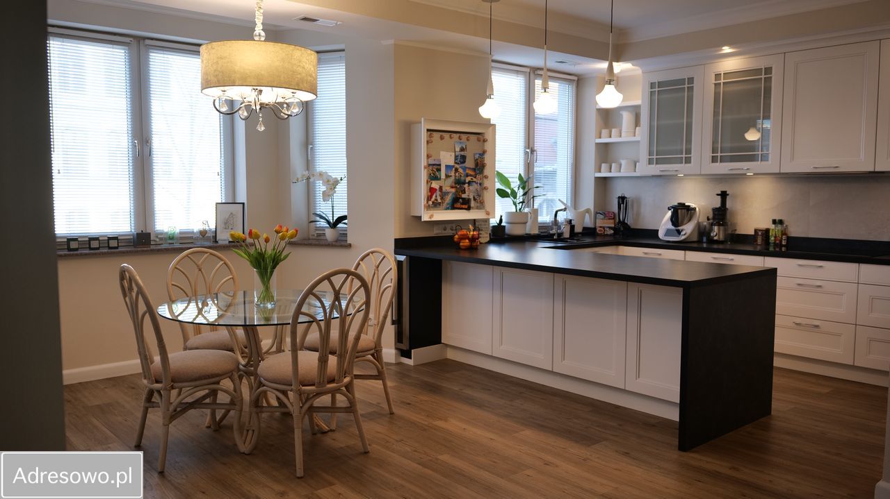 Mieszkanie 4-pokojowe Legnica Centrum, ul. Szkolna. Zdjęcie 15