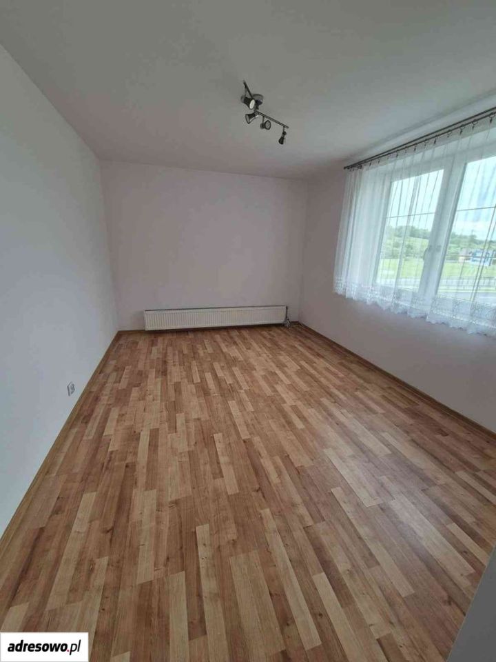 bliźniak, 2 pokoje Głogoczów. Zdjęcie 10
