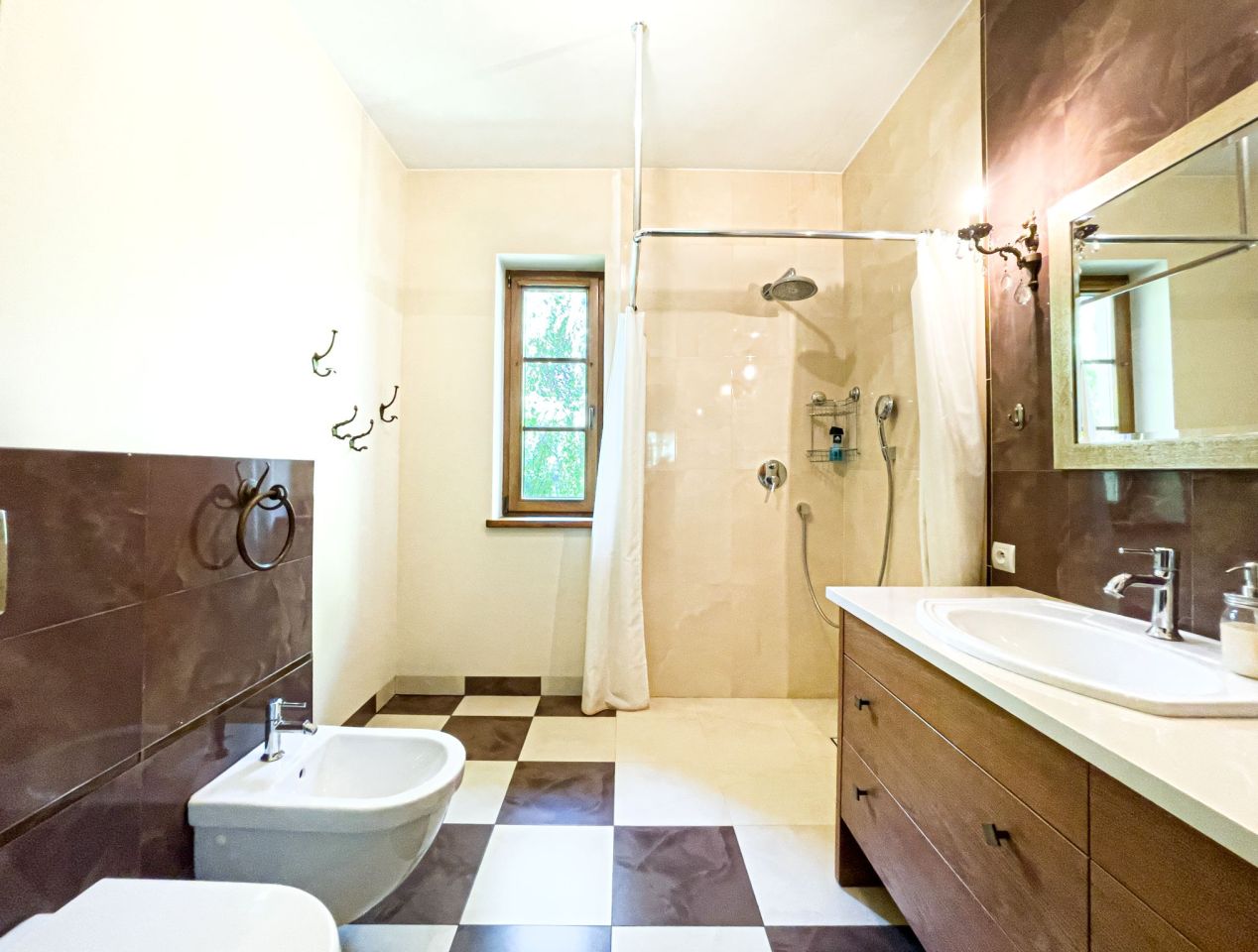 dom wolnostojący, 6 pokoi Zakościele. Zdjęcie 7