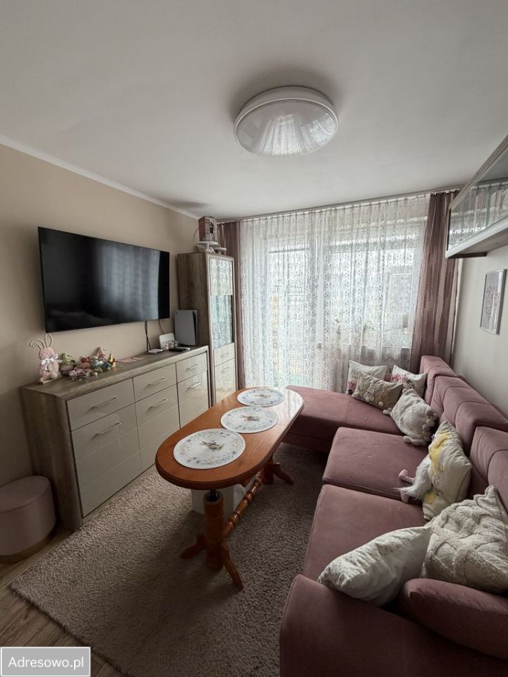 Mieszkanie 2-pokojowe Kraków Mistrzejowice, os. Tysiąclecia. Zdjęcie 3